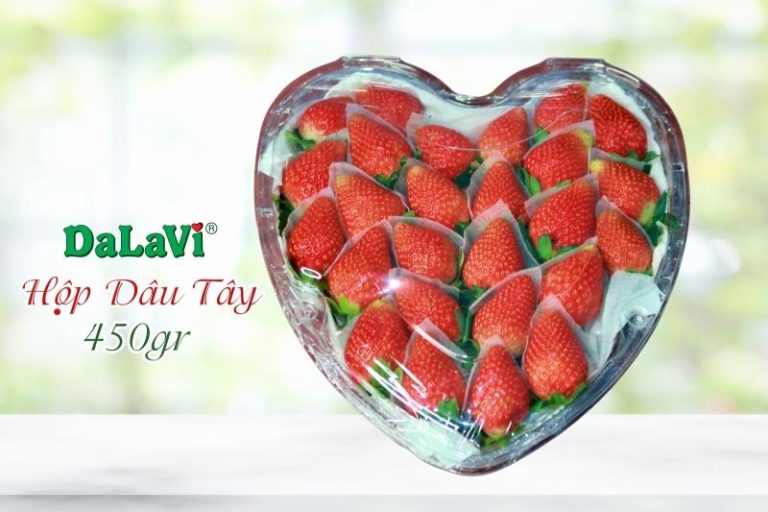HỘP DÂU TÂY TRÁI TIM